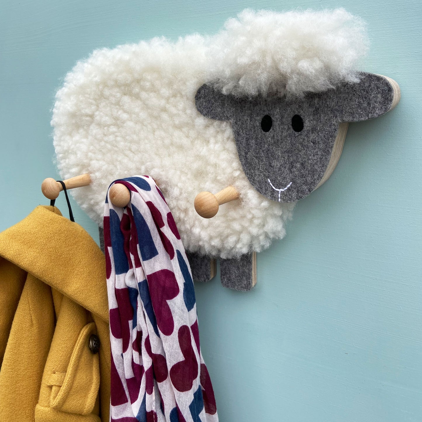 Alpine Sheep Peg Rail