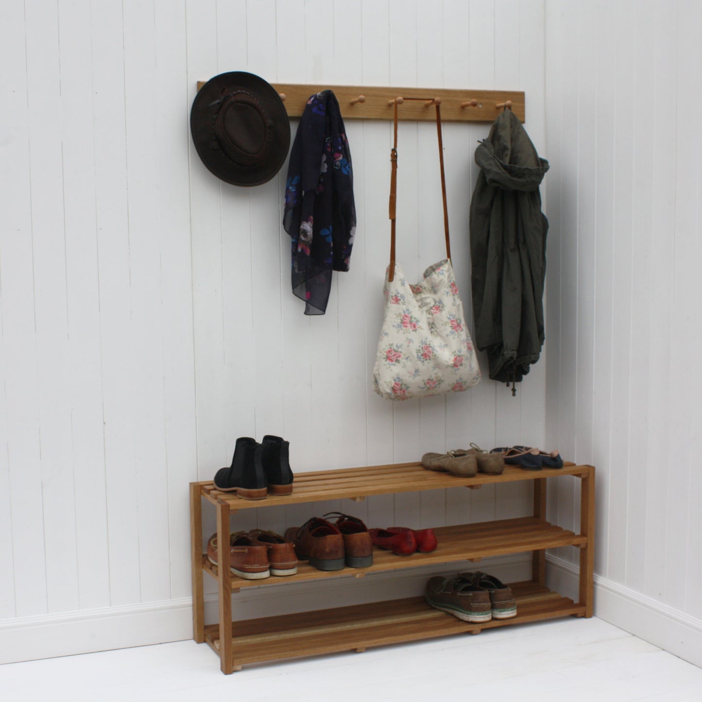 Solid Oak Shaker Peg Rail